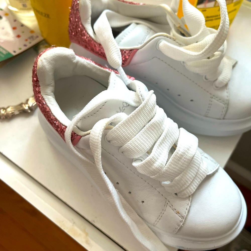 Size 9c kids Alexander McQueen